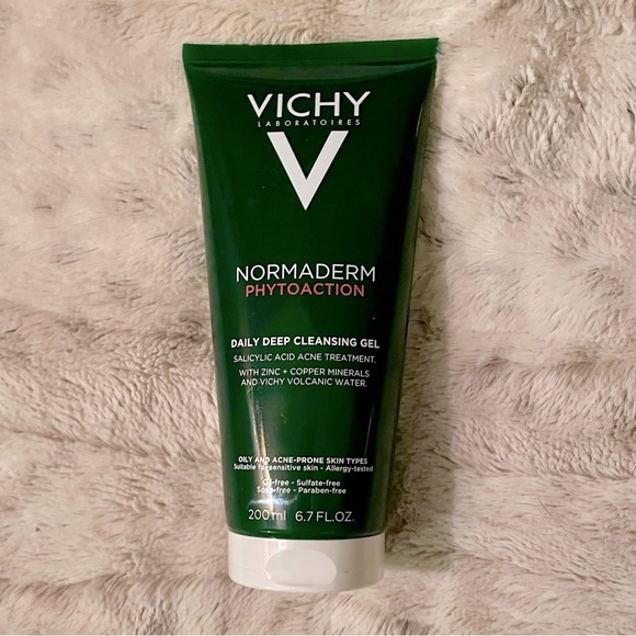 Vichy Normaderm Phytoaction Daily Deep Cleansing Gel with Salicylic Acid - Picture 1 of 15